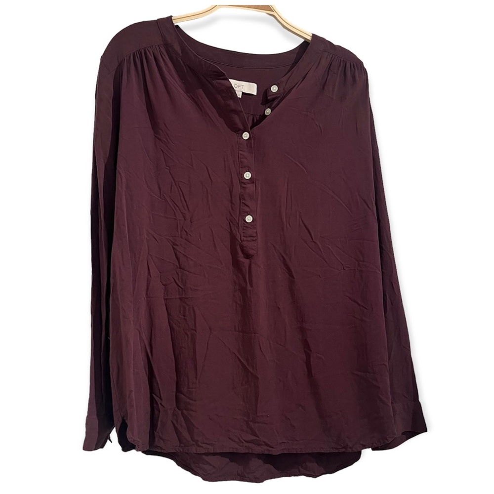 LOFT Women’s Burgundy Button Down Tunic Style Blouse Sz M